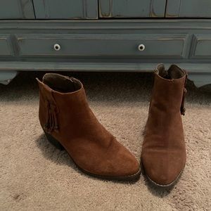 White Mountain ankle boots brown booties shoes 7 Anthropologie